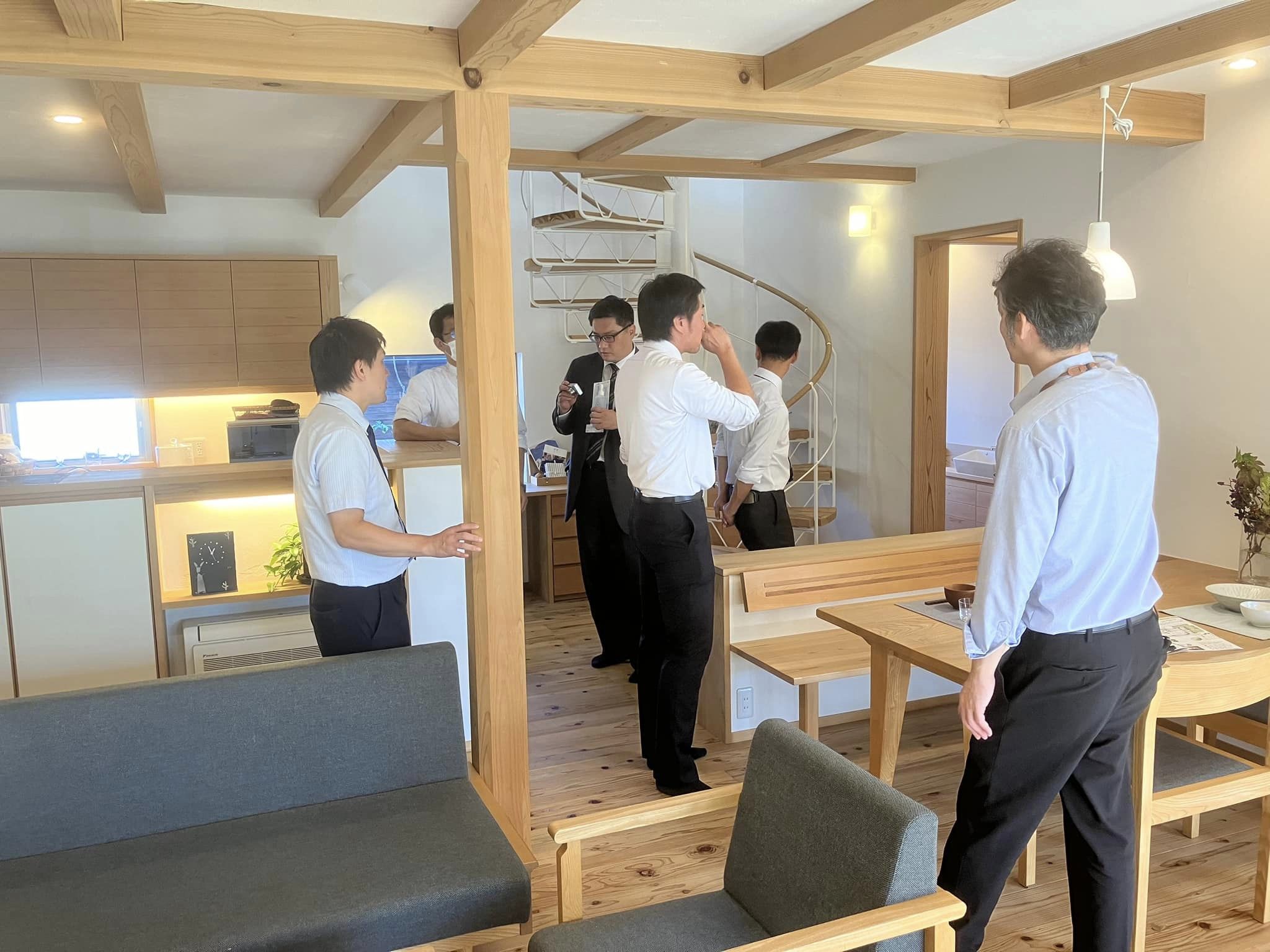さくら住宅さん、小林住建さんご来場☆