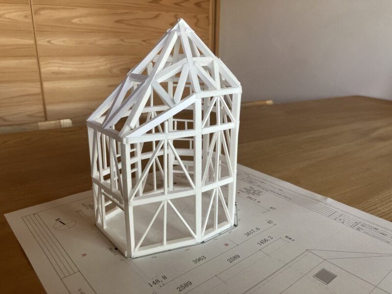 緑区の保育園「SukuSuku Nursery School 浦里・Anju」で遊具施設を建てます!