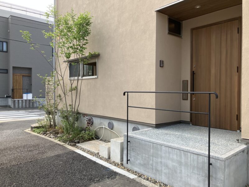 通り沿いに建つ北区F様邸竣工☆